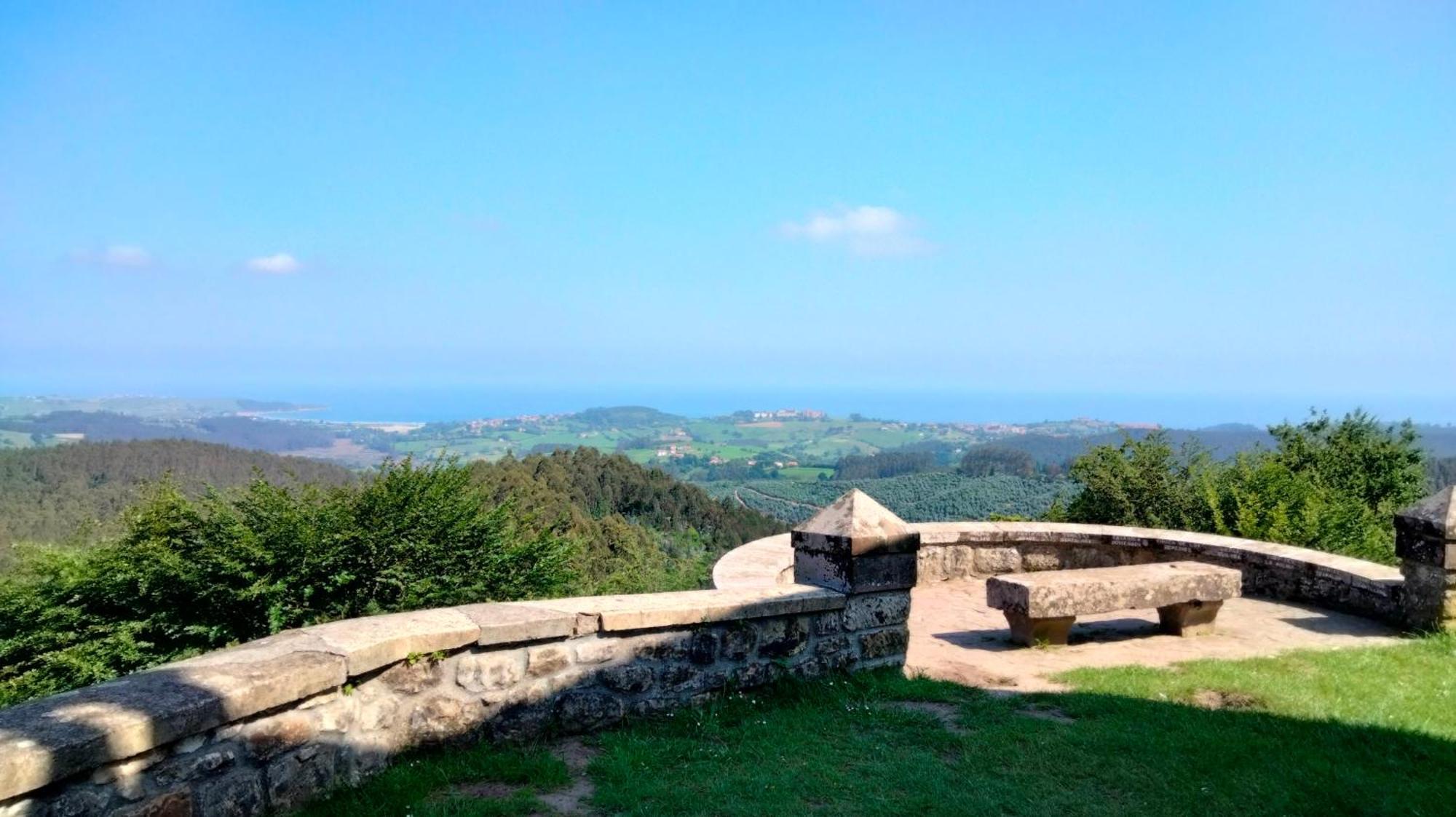 El Mirador De La Hayuela, A 7 Min De Comillas Exterior photo